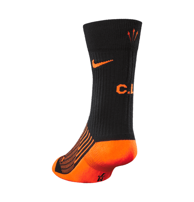 NOCTA SOCK BLACK ORANGE 3QUARTER BACK LEFT a9d26ffd 256c 4b12 a91f ecdd257951c3