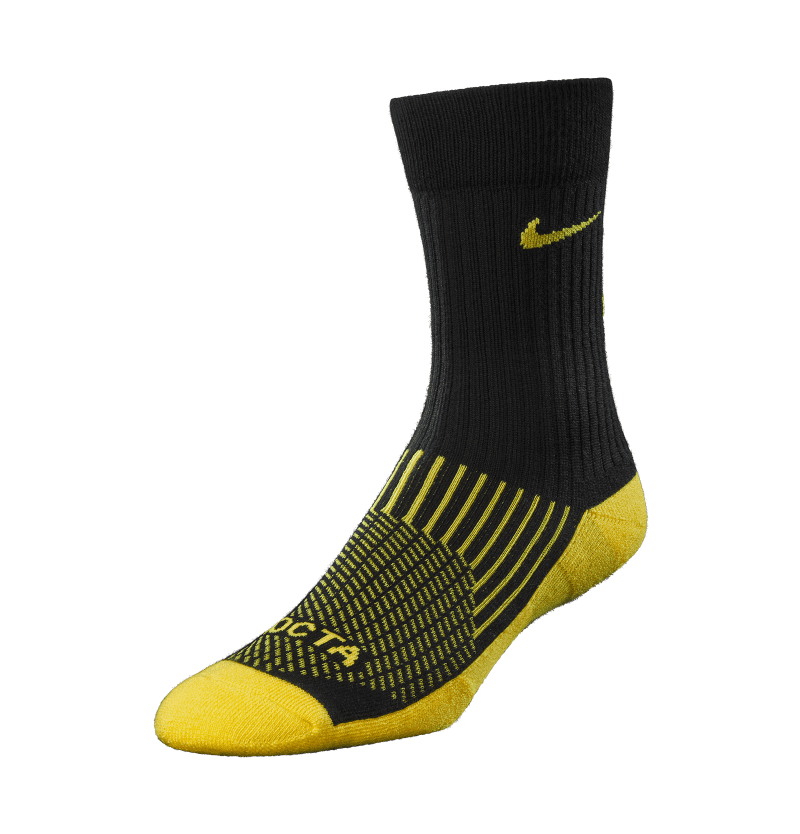 NOCTA SOCK BLACK YELLOW 3QUARTER FRONT 87917915 c43e 4788 882e a72fbe0291e3