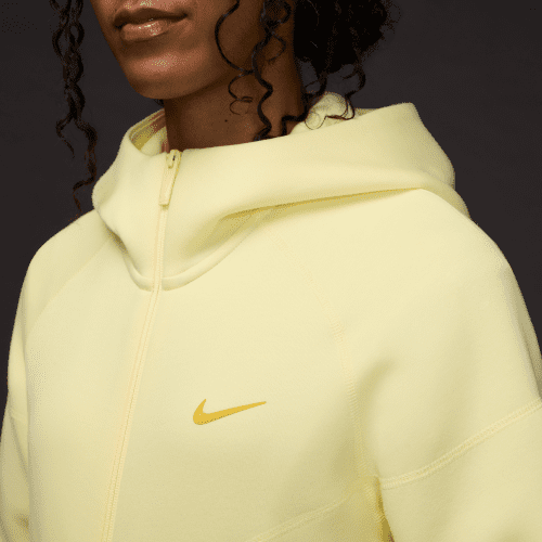 TECH HOODIE YELLOW 8